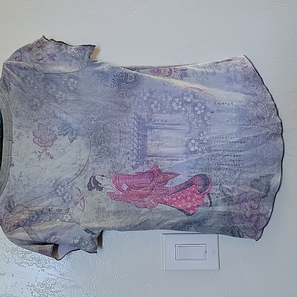 One World Top - image 4